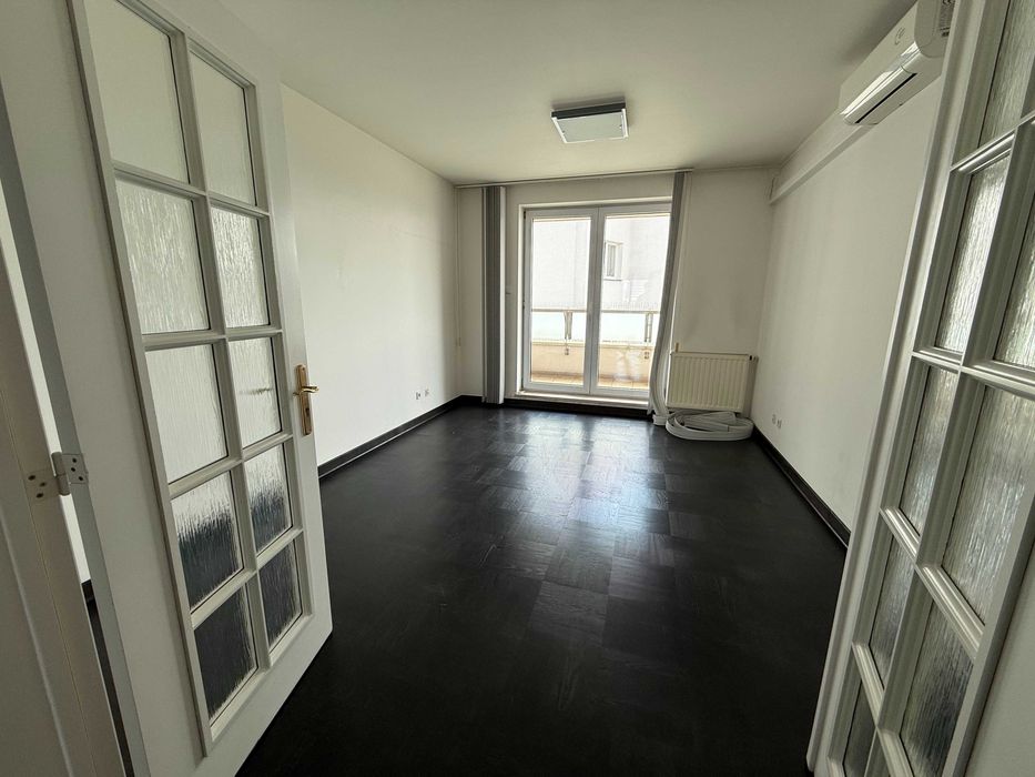Reprezentacyjna powierzchnia biurowa 155 m² z panoramą miasta – Belgijska 11
