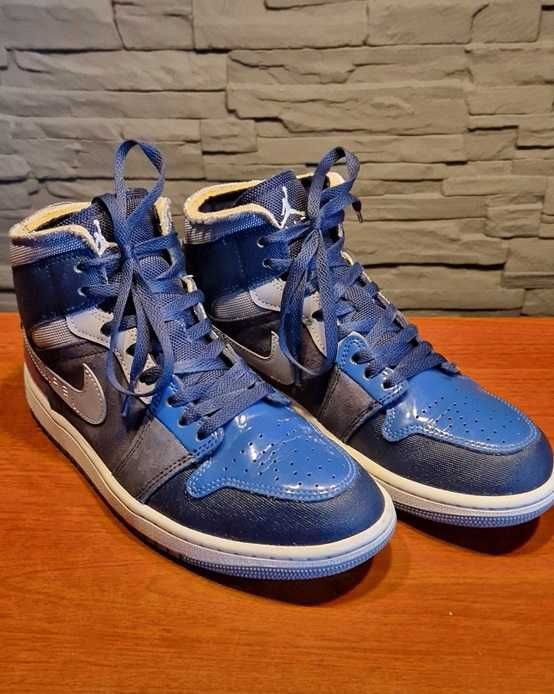NIKE Air Jordan 1 Mid SE Craft Obsidian roz. 42
