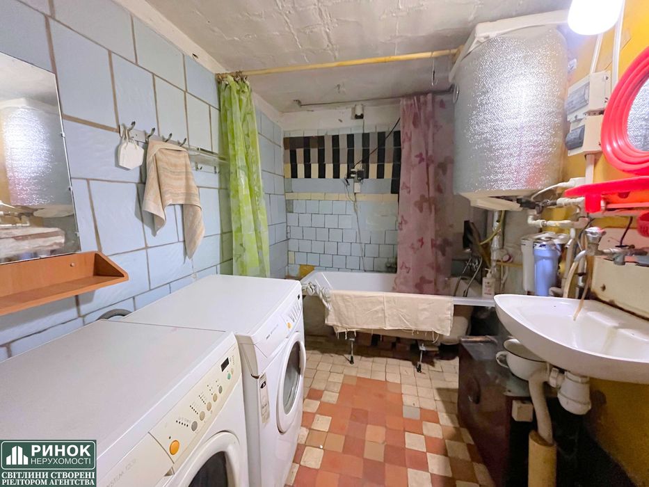 ‼️вул. Кагамлика‼️Двоповерховий Будинок 120 кв.м. Приватизована земельна ділянка (10 Соток). Житловий Стан. Є Гараж, Сарай, Погріб. Центр 8хв.
