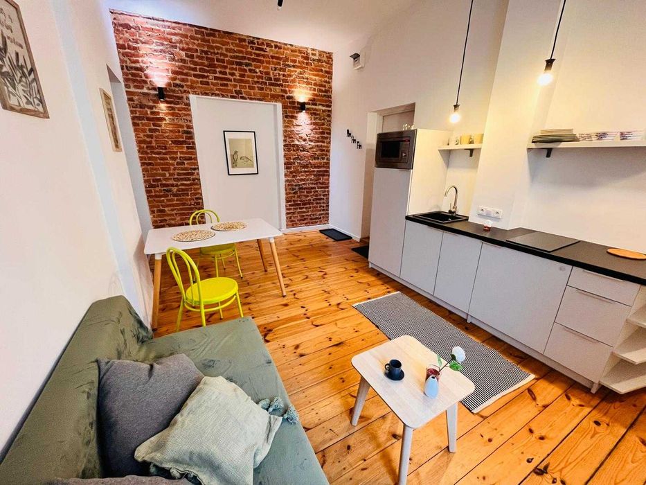 Stylowy Loft 31 m² z osobną sypialnią | CENTRUM – blisko Manufaktury i UMED, aleja 6-ego Sierpnia