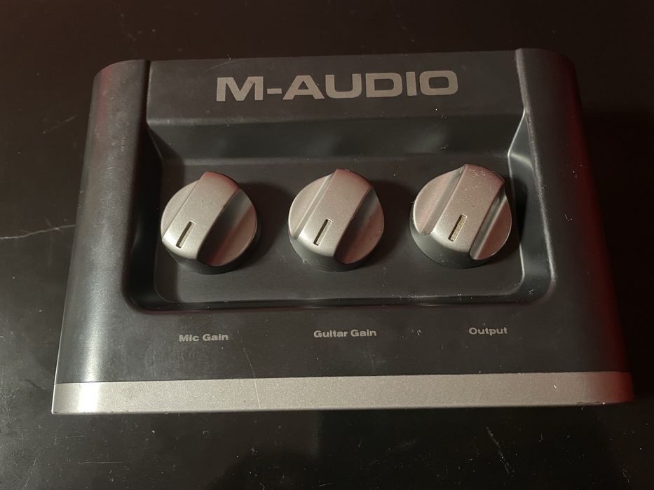 M-AUDIO Fast Track V2 zewnętrzna karta muzyczna