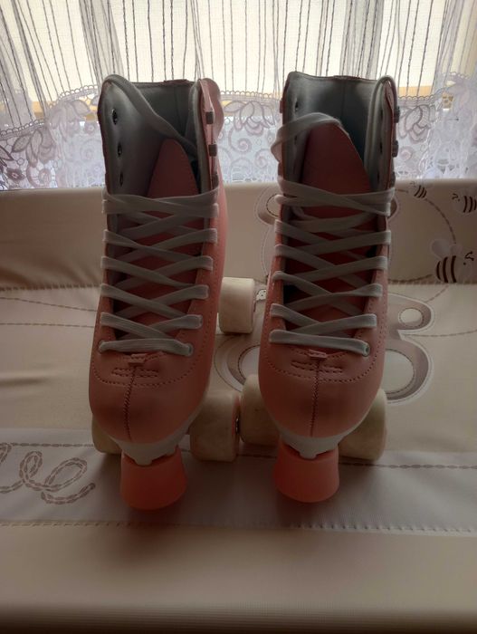 Sprzedam nowe rolki dla dziewczynki, rozmiar 36.