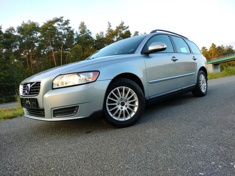 Volvo V50