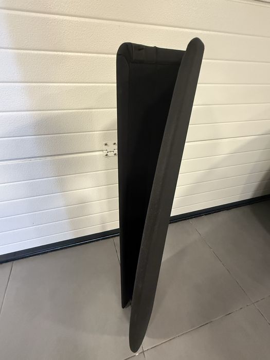 Tampa retrátil de porta malas Tesla