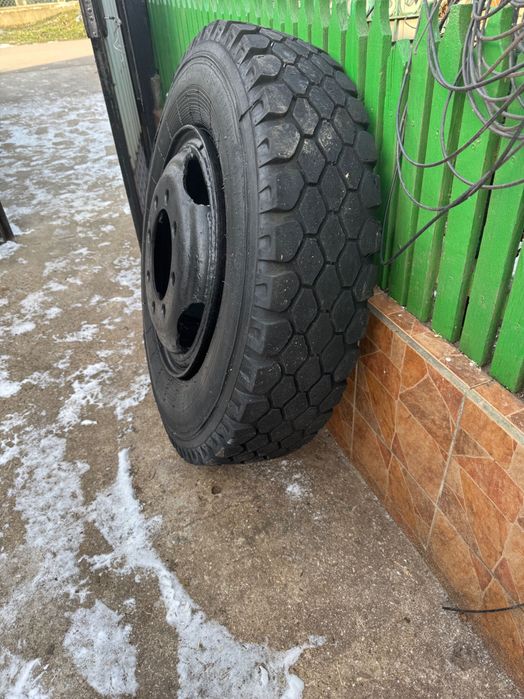 Продам колесо в сборе на ЗИЛ 130