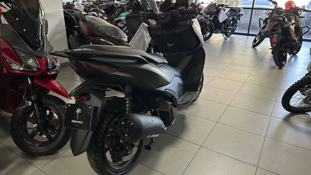 Скутер ZONTES ZT125T-D  Гарантія!! Кредит!! Доставка!!