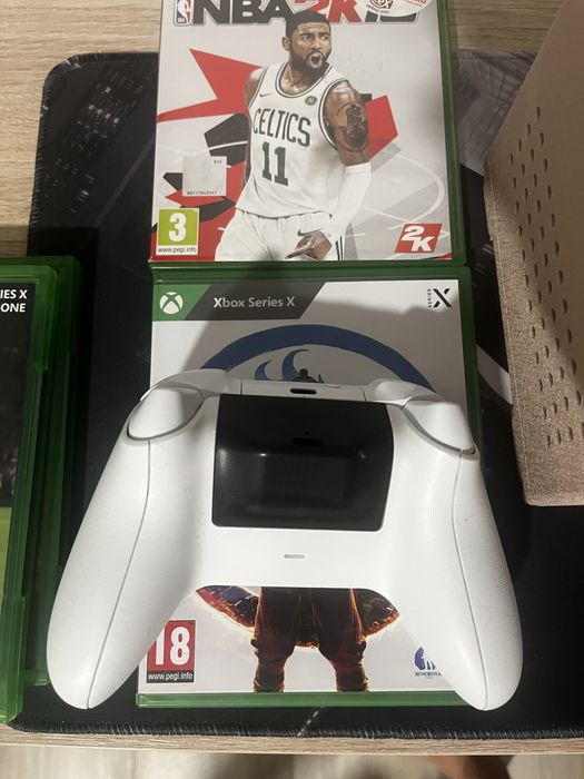 Troco Xbox serie X 1tb com 4 jogos 3 comandos por ps5/ ps5 pro