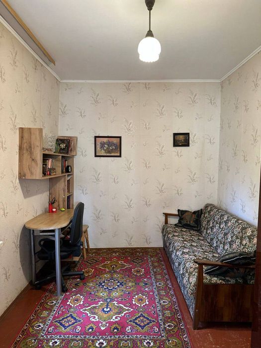 Будинок з великою ділянкою Ворзель