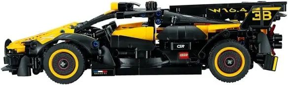 LEGO Technic Bugatti 42151 – 905 elementów