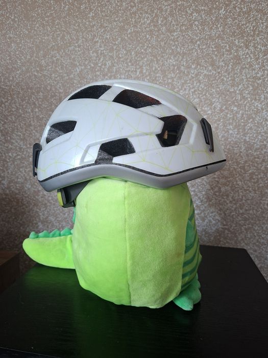 Kask rowerowy dla dziecka 53-57 cm.