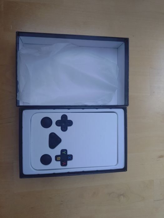 Przenośna konsola do gier wideo RS36S (kilkanaście tysięcy gier)