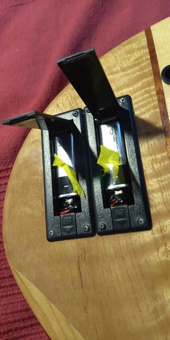 Gitara basowa 6-strunowa Harley Benton BZ-6000 NT Deluxe