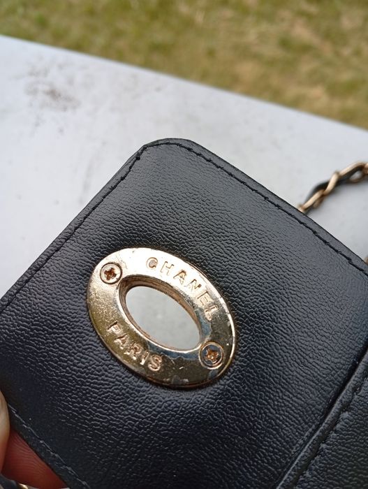 Chanel vintage chain shoulder bag
