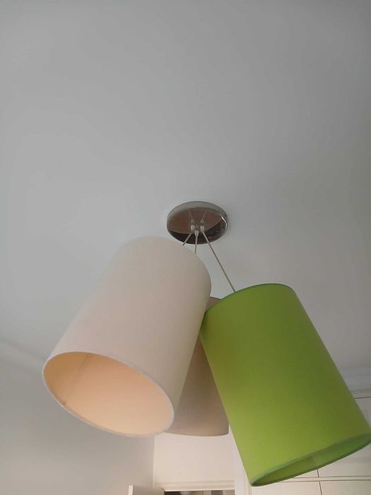 Candeeiro decorativo com 3 abat jours