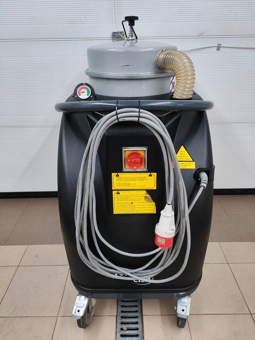 Nilfisk cfm CTS40 Odkurzacz Przemysłowy Klasa Pyłów M Sucho Mokro