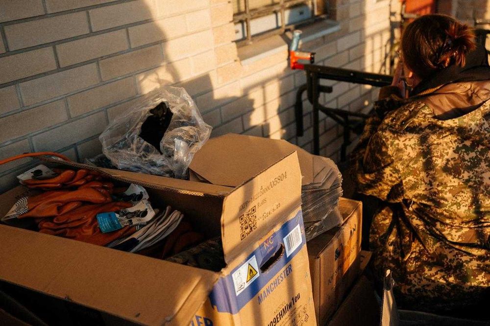 Ми гуманітарна організація, і нам потрібна ваша допомога.