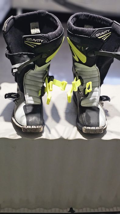 Buty cross młodzieżowe Gravity 38