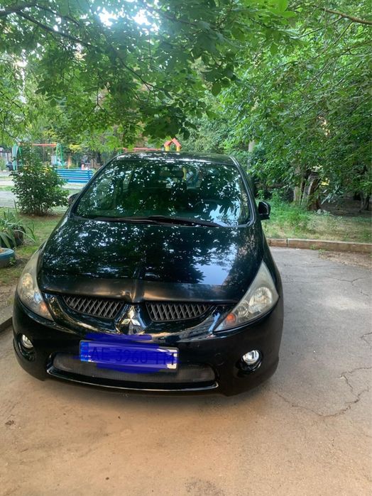 Продам Mitsubishi Grandis