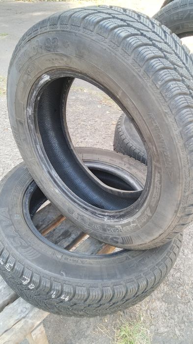 165/70 R14 зимові шини б/у