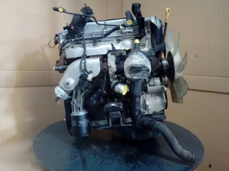 Motor D4CB KIA 2.5L 140 CV