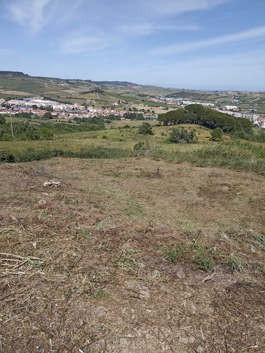 TERRENO URBANO para construção de moradia em Arruda dos Vinhos