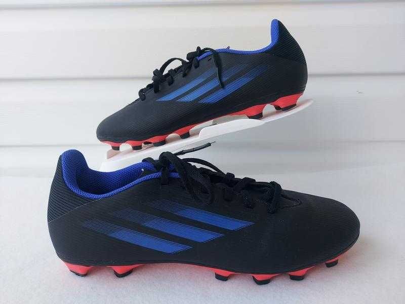 Футбольні бутси шипівки x speedflow.4 fxg