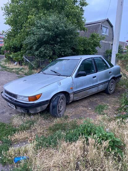 продам авто ланцер