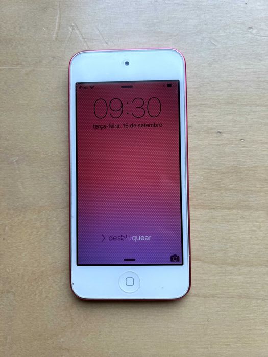 iPod Touch 16GB (Modelo A1421) Cor-de-Rosa – Sem Riscos + Cabo e Capa