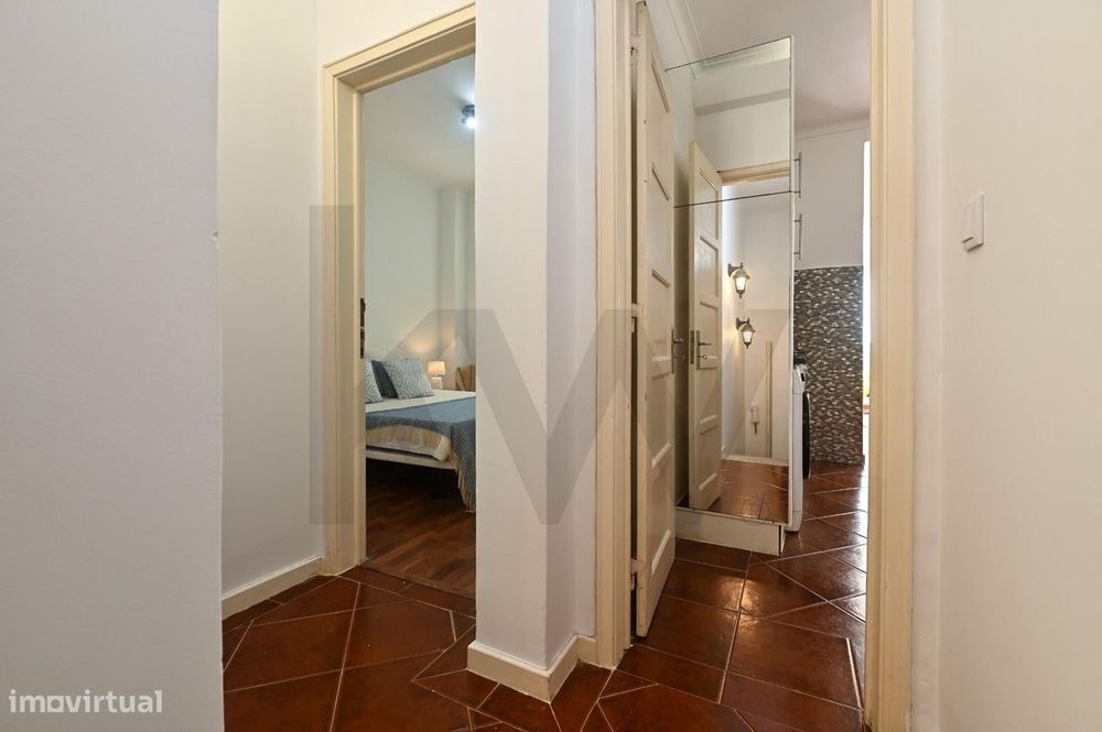 Apartamento T1 moderno na Av. Almirante Reis – Excelente Investimento
