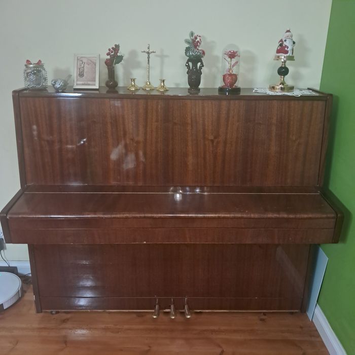 Pianino Belarus pianino