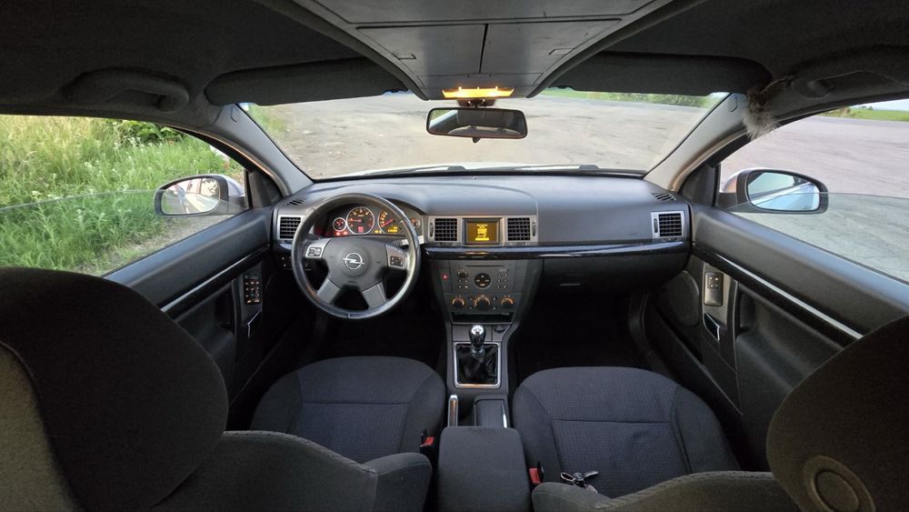Продам автомобіль опель сігнум 2003рік, 2.2  дизель