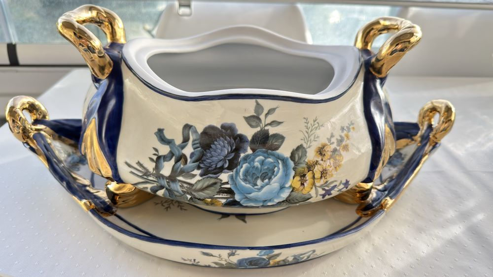 Sopeira/terrina pintada à mão