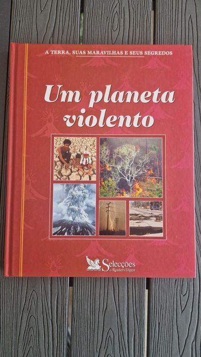 Livro Um Planeta Violento