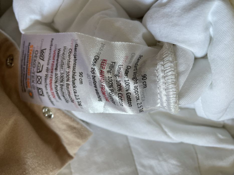 Sacos de dormir com pés