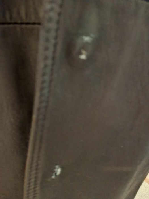 Шкіряна чоловіча куртка