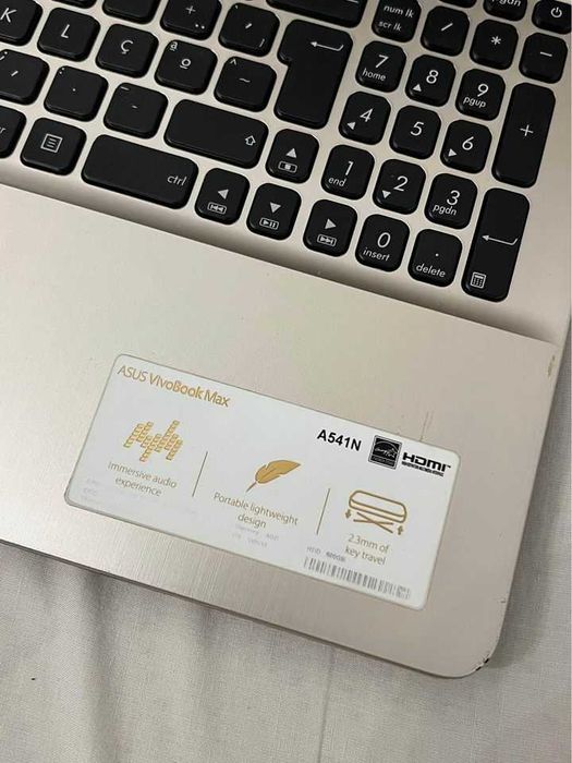 Asus Vivobook como novo