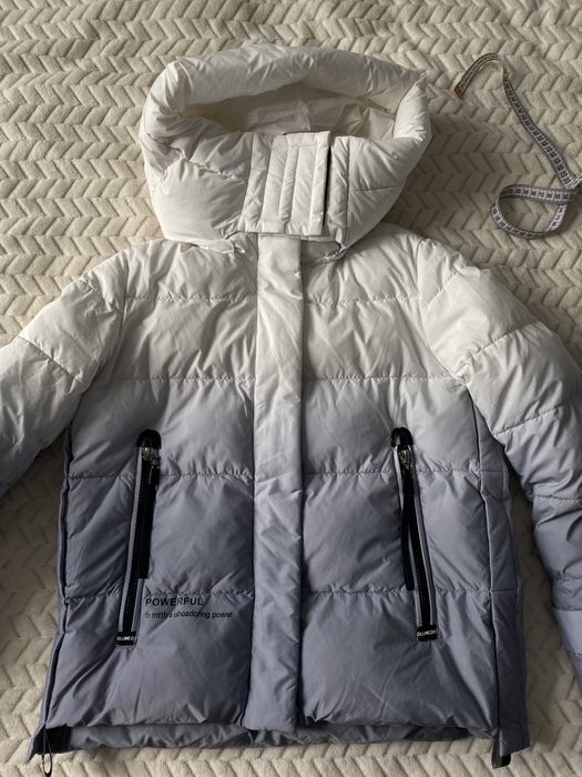 Куртка зимова жіноча