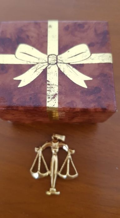 Pendente da Cristian Lay