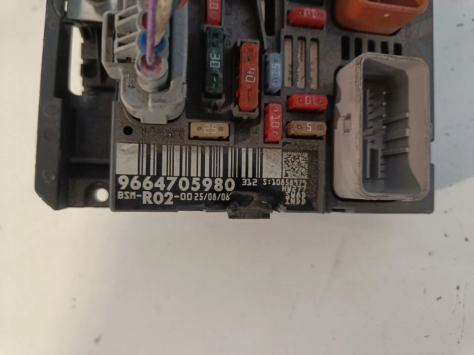 Bsm caixa fusíveis Peugeot Citroen 9664705980 9661281580