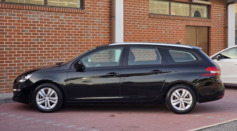 Peugeot 308 SW 1.6 BlueHDI 100cv — photo 2