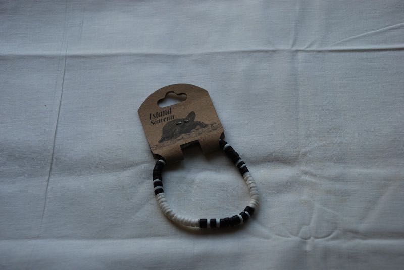 NOWA Bransoletka z koralików czarno-biała