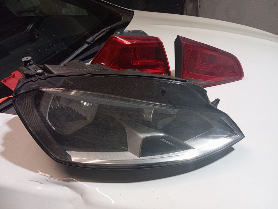Faróis de Golf 7 e Jantes de citroen Picasso 2008
