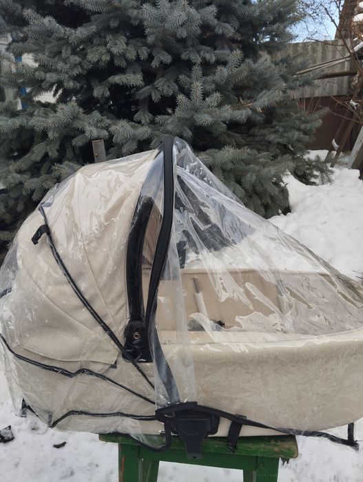 Продам дитячу коляску