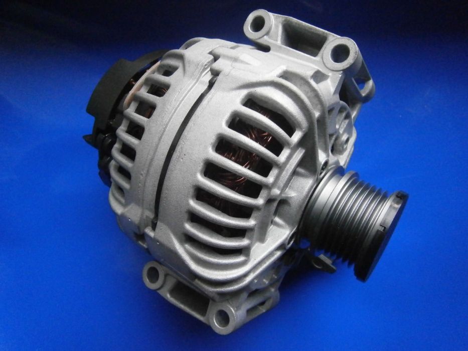 Alternator Mercedes Sprinter W906 Viano Vito W639 2.1 CDI Bosch 200A