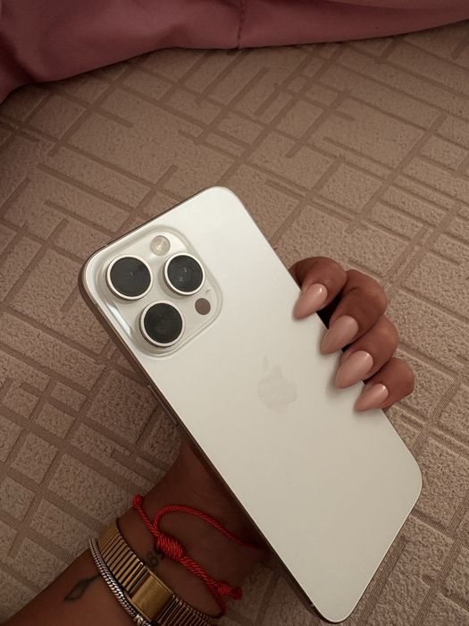 Iphone 15 pro max em iphone 17 pro