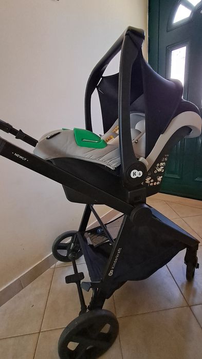 Carrinho bebé 4 em 1 ótimo estado