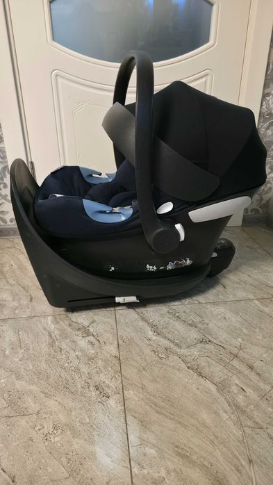 Автокрісло Cybex Aton M  + База Cybex Base M