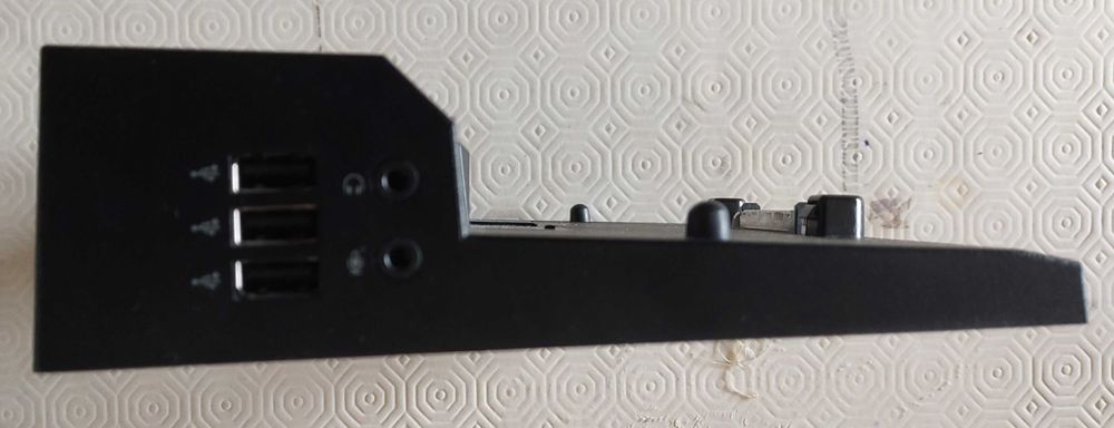 Docking Station para PCs portáteis DELL - modelo PR03X