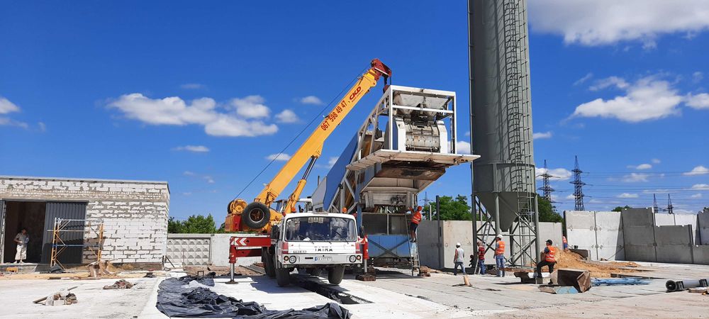 Услуги-Аренда 10-50тонн автокрана по Харькову и области