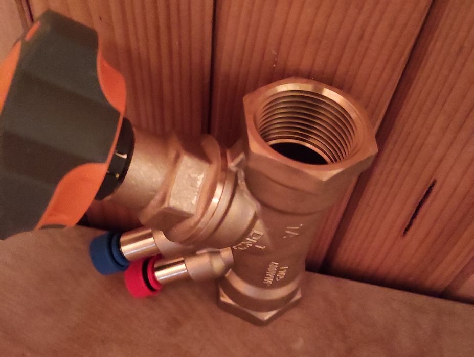 Zawór równoważący DN25 IMI HYDRONIC